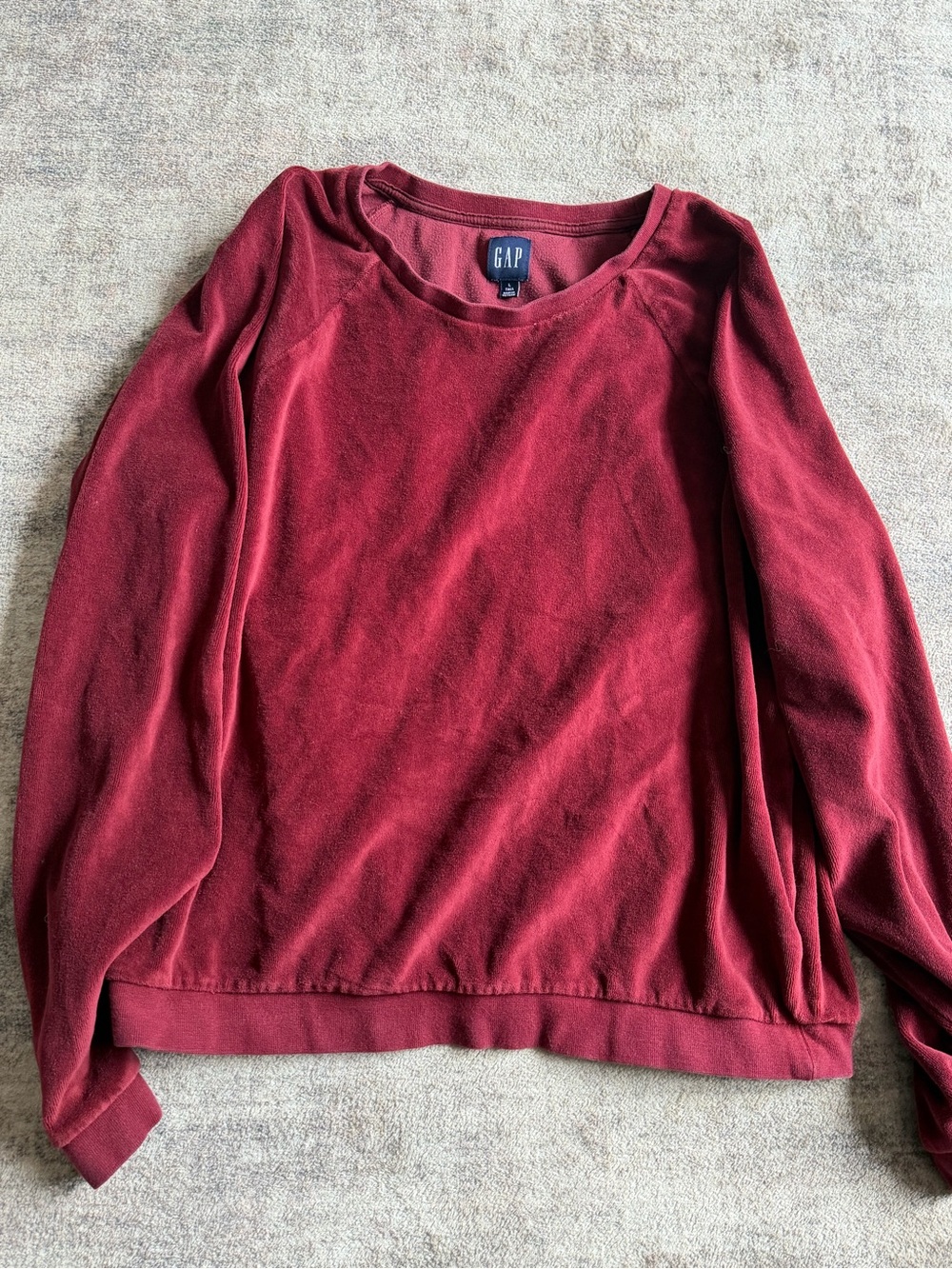 GAP Women's Deep Burgundy Crewneck Sweatshirt